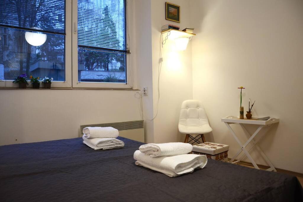 Atelier 12, Feeling Like An Artist! Promo Price Apartment Beograd Bagian luar foto